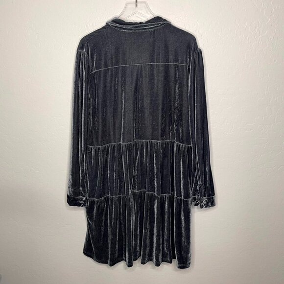Umgee Velvet Long Sleeved Tiered Collared Dress NWT 2X 18/20 - Picture 9 of 9